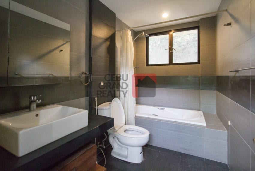 RHML14 4 Bedroom House for Rent in Maria Luisa Park Cebu Grand R