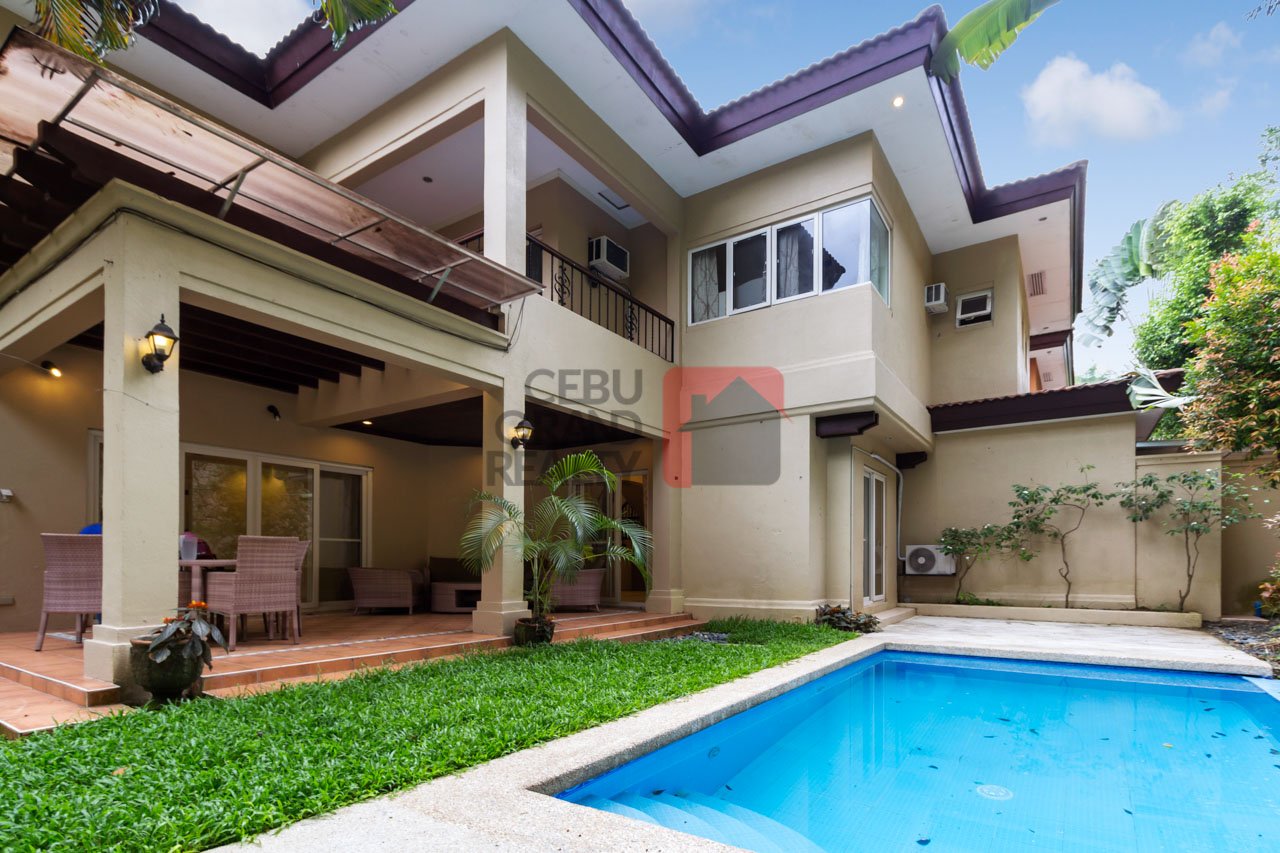 RHML33 Semi-Furnished 4 Bedroom House for Rent in Maria Luisa Pa