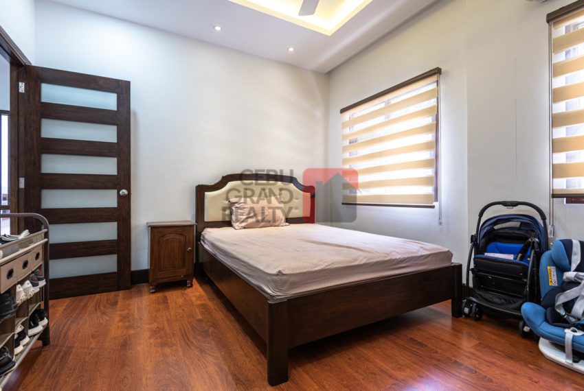 SRBML70 4 Bedroom House for Sale in Maria Luisa Park Cebu Grand