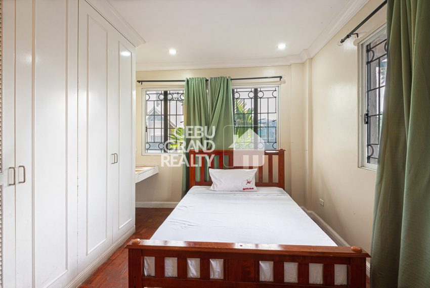 RHBP4 Unfurnished 3 Bedroom House for Rent in Banilad - Cebu Grand Realty (8)