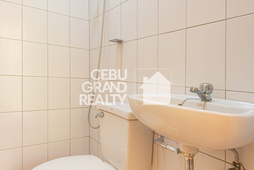 RHBP5 Furnished 3 Bedroom House for Rent in Banilad - Cebu Grand Realty (16)