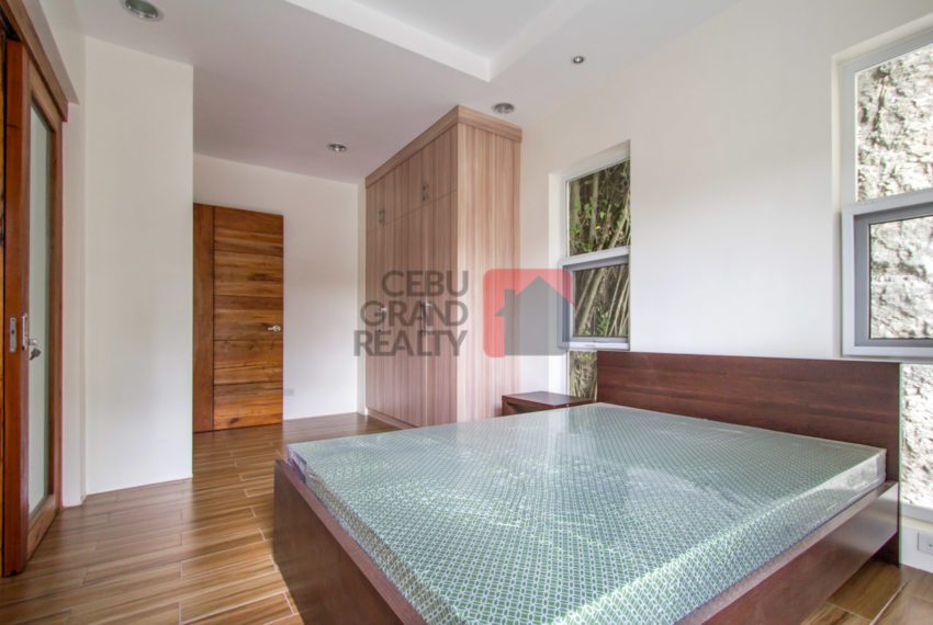 RHML39 5 Bedroom House for Rent in Maria Luisa Park Cebu Grand R