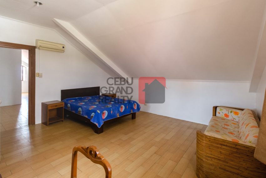 RHP15 5 Bedroom House for Rent in Banilad Cebu City - Cebu Grand Realty (15)