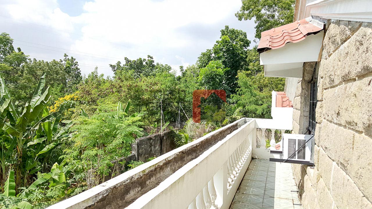 RHSH1 3 Bedroom House for Rent in Silver Hills - Cebu Grand Real