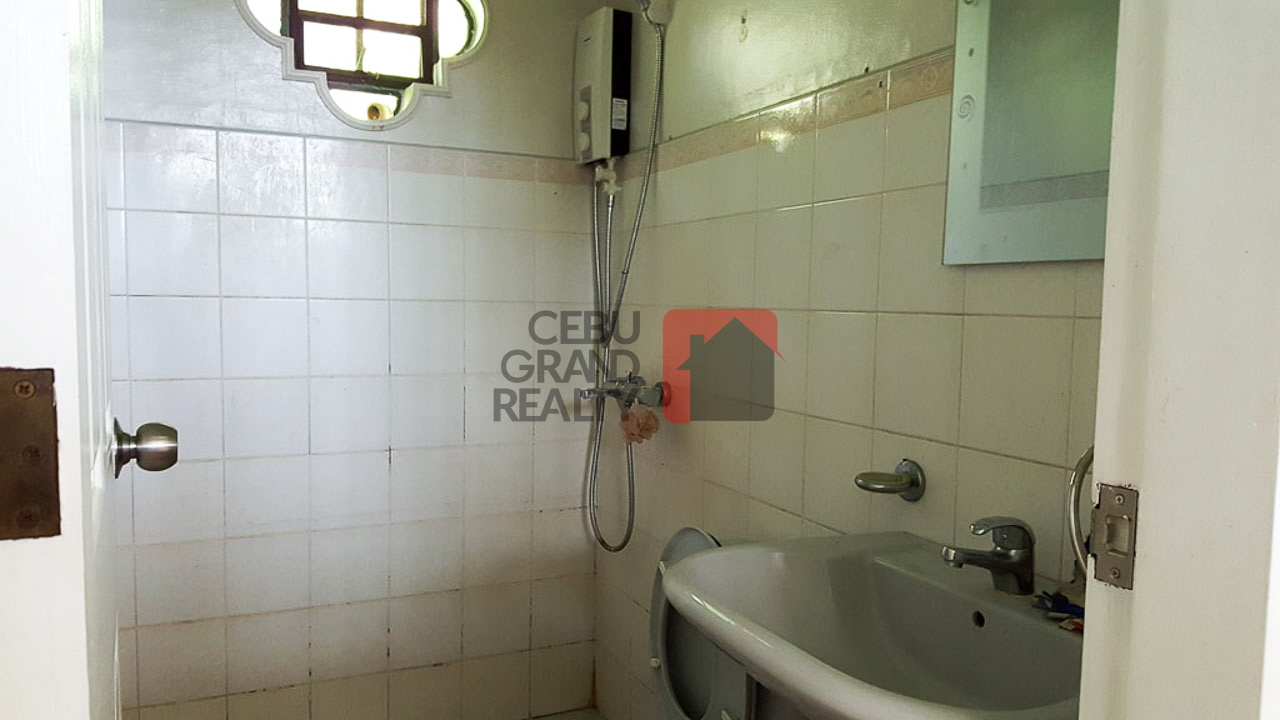 RHSH1 3 Bedroom House for Rent in Silver Hills - Cebu Grand Real