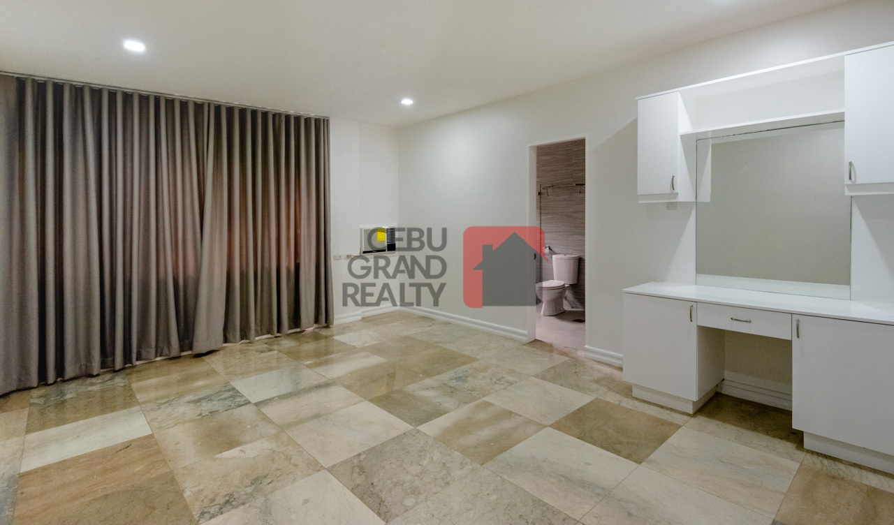 RHNT28 Renovated 8 Bedroom House for Rent in North Town Homes - Cebu Grand Realty (17)