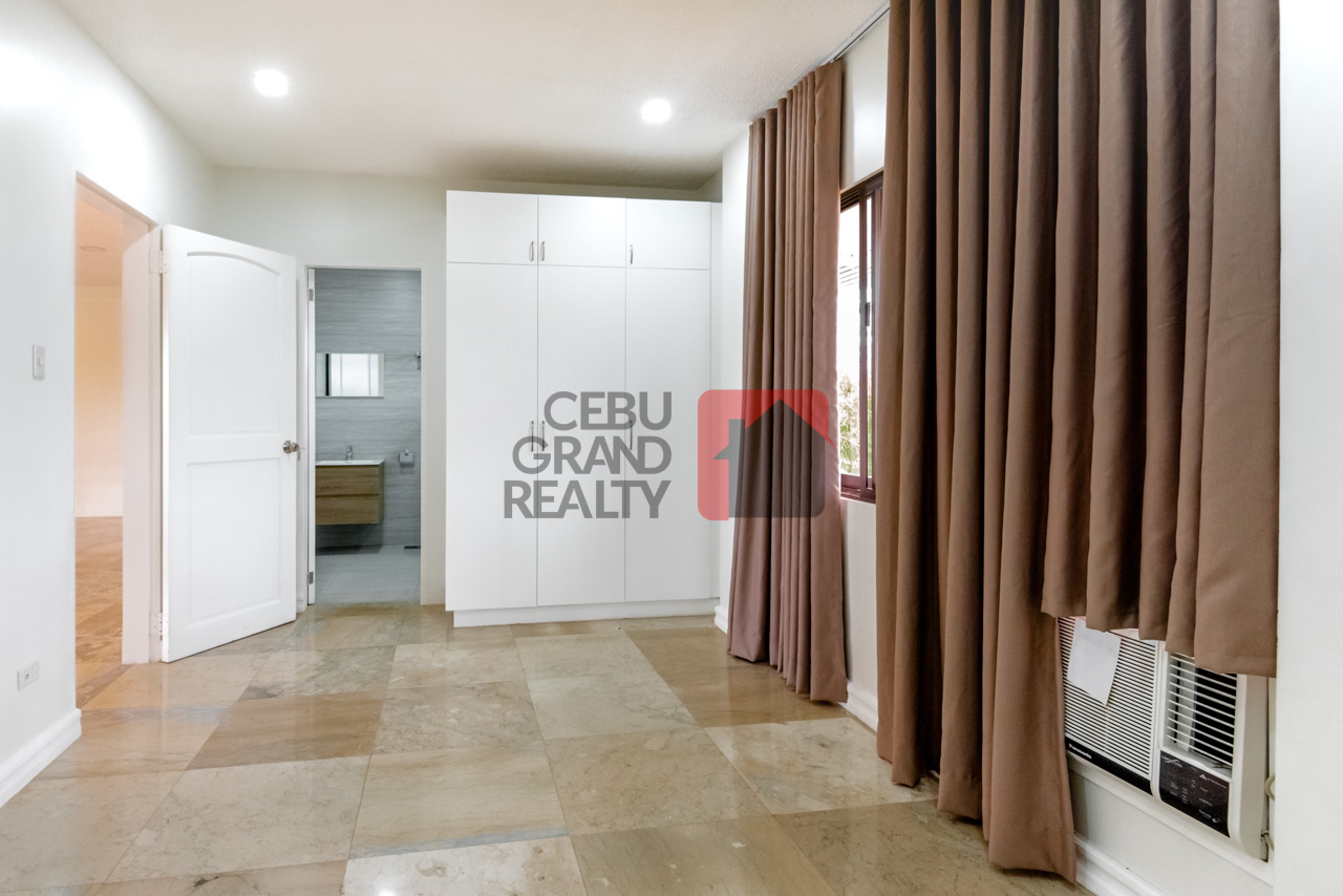RHNT28 Renovated 8 Bedroom House for Rent in North Town Homes - Cebu Grand Realty (20)