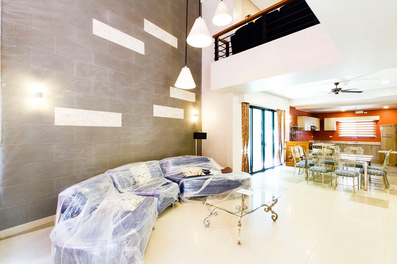 RH284 4 Bedroom House for Rent in Banilad Cebu City Cebu Grand R