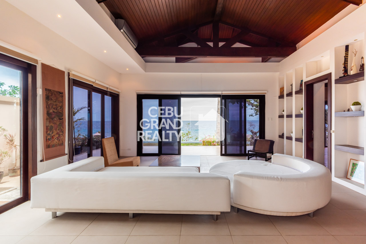 RCMCP2 Large 3 Bedroom Beachfront Condo for Rent in Mactan - Cebu Grand Realty (2)