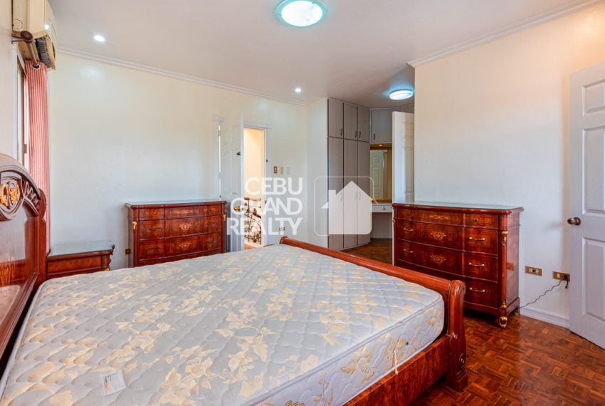 RHSN10 Furnished 4 Bedroom House for Rent in Banilad - Cebu Grand Realty (10)