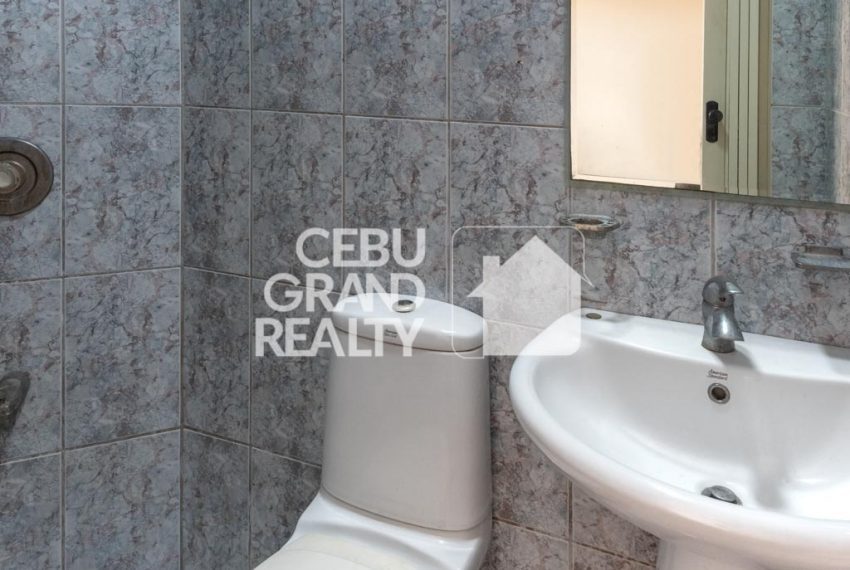 RHSN10 Furnished 4 Bedroom House for Rent in Banilad - Cebu Grand Realty (13)