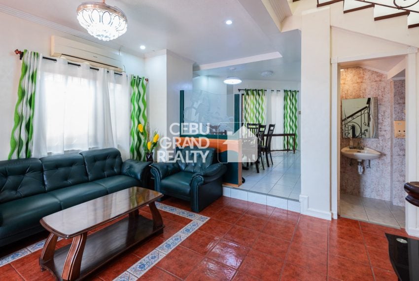 RHSN10 Furnished 4 Bedroom House for Rent in Banilad - Cebu Grand Realty (2)