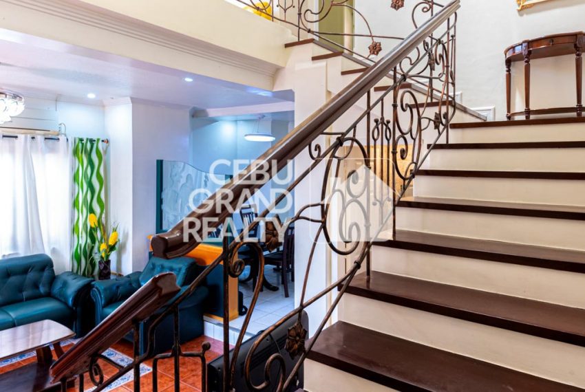 RHSN10 Furnished 4 Bedroom House for Rent in Banilad - Cebu Grand Realty (5)