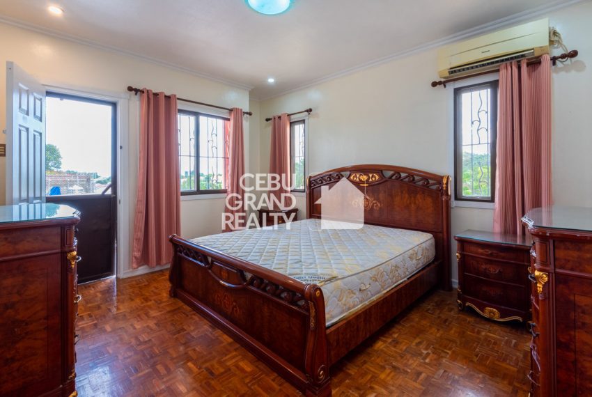 RHSN10 Furnished 4 Bedroom House for Rent in Banilad - Cebu Grand Realty (8)