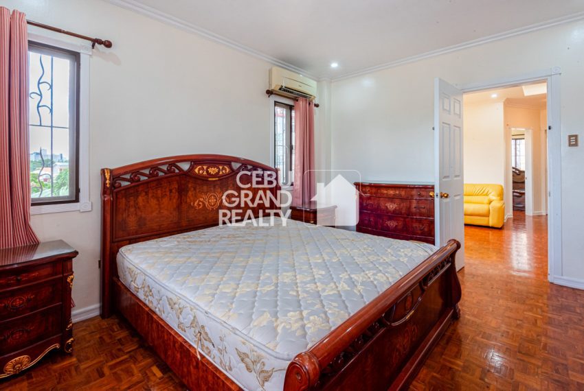 RHSN10 Furnished 4 Bedroom House for Rent in Banilad - Cebu Grand Realty (9)