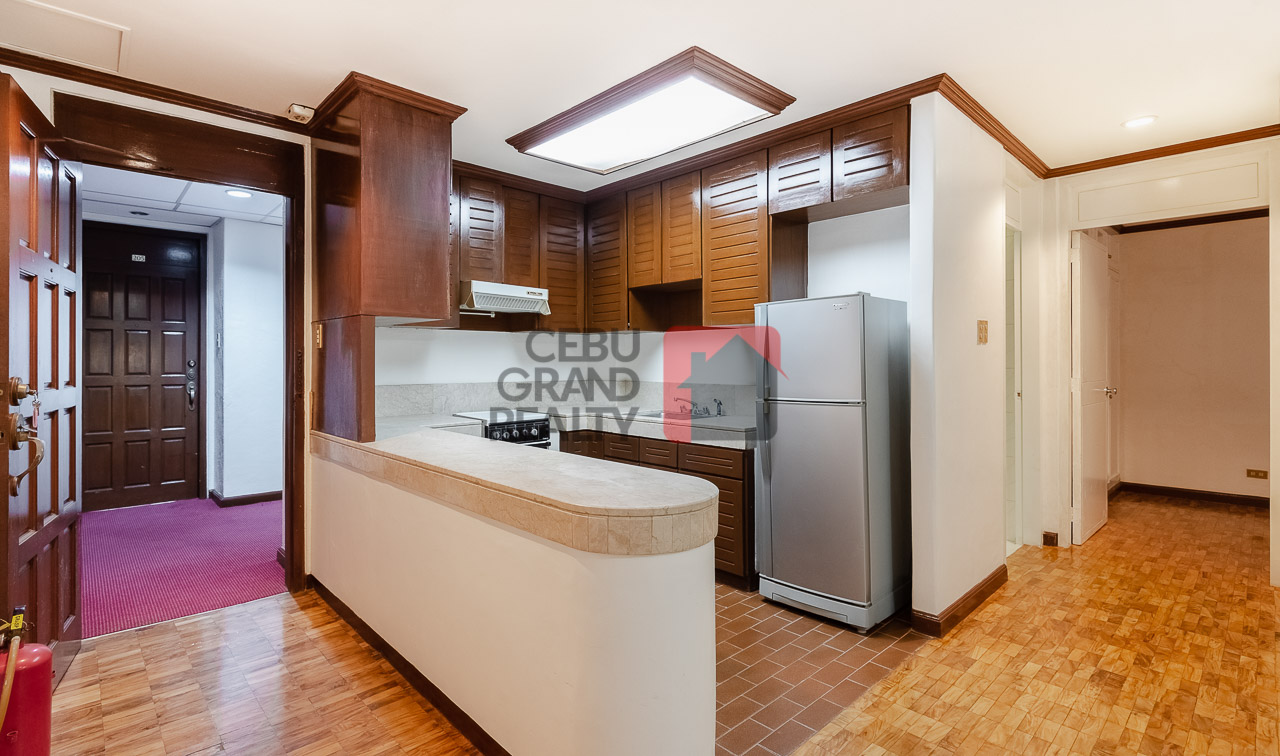 RCREC4 Large 1 Bedroom Condo for Rent in Banilad - Cebu Grand Realty (3)