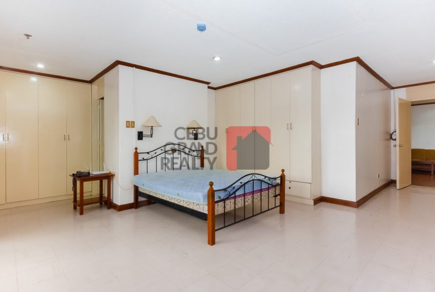 RCREC5 Spacious 1 Bedroom Condo for Rent in Banilad - Cebu Grand Realty (4)