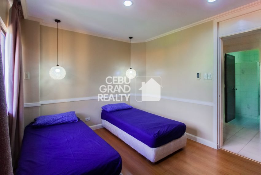 RCREC6 Furnished 2 Bedroom Condo for Rent in Banilad - Cebu Grand Realty (8)
