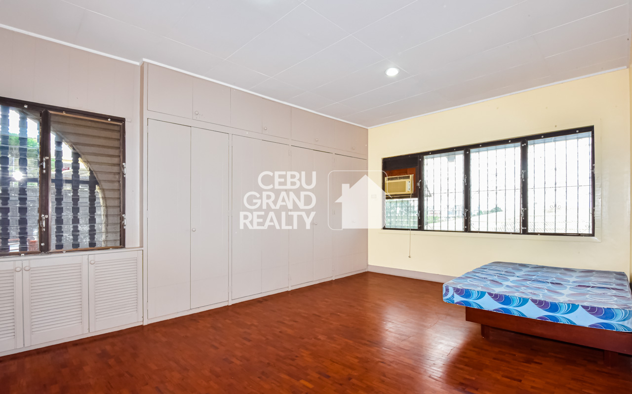 RHBH2 Spacious 5 Bedroom House in Beverly Hills in Lahug - Cebu Grand Realty-8