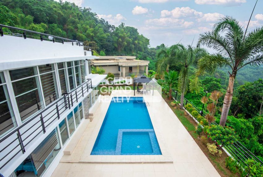 SRBML39 Modern 4 Bedroom House for Sale in Maria Luisa Park - Cebu Grand Realty (2)