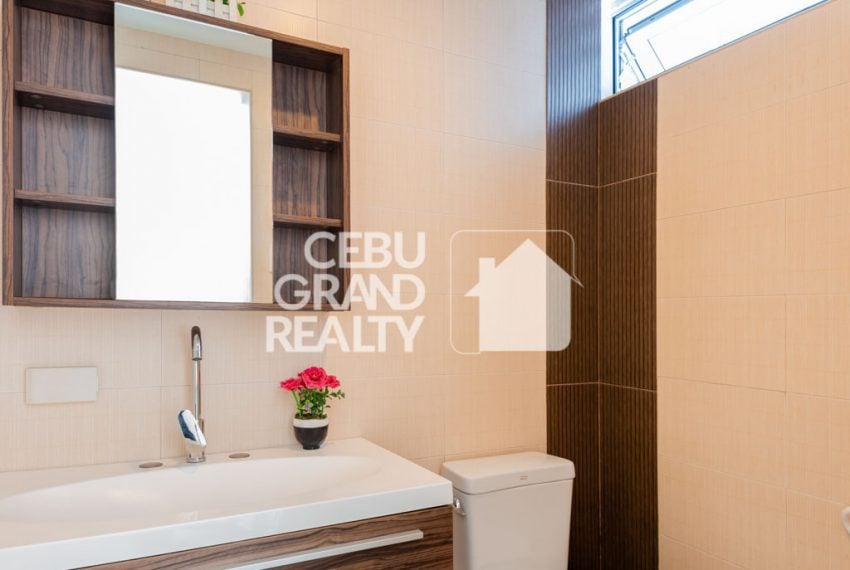 SRBML39 Modern 4 Bedroom House for Sale in Maria Luisa Park - Cebu Grand Realty (22)