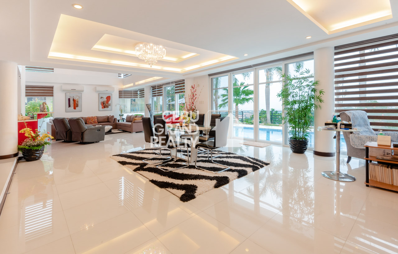SRBML39 Modern 4 Bedroom House for Sale in Maria Luisa Park - Cebu Grand Realty (5)