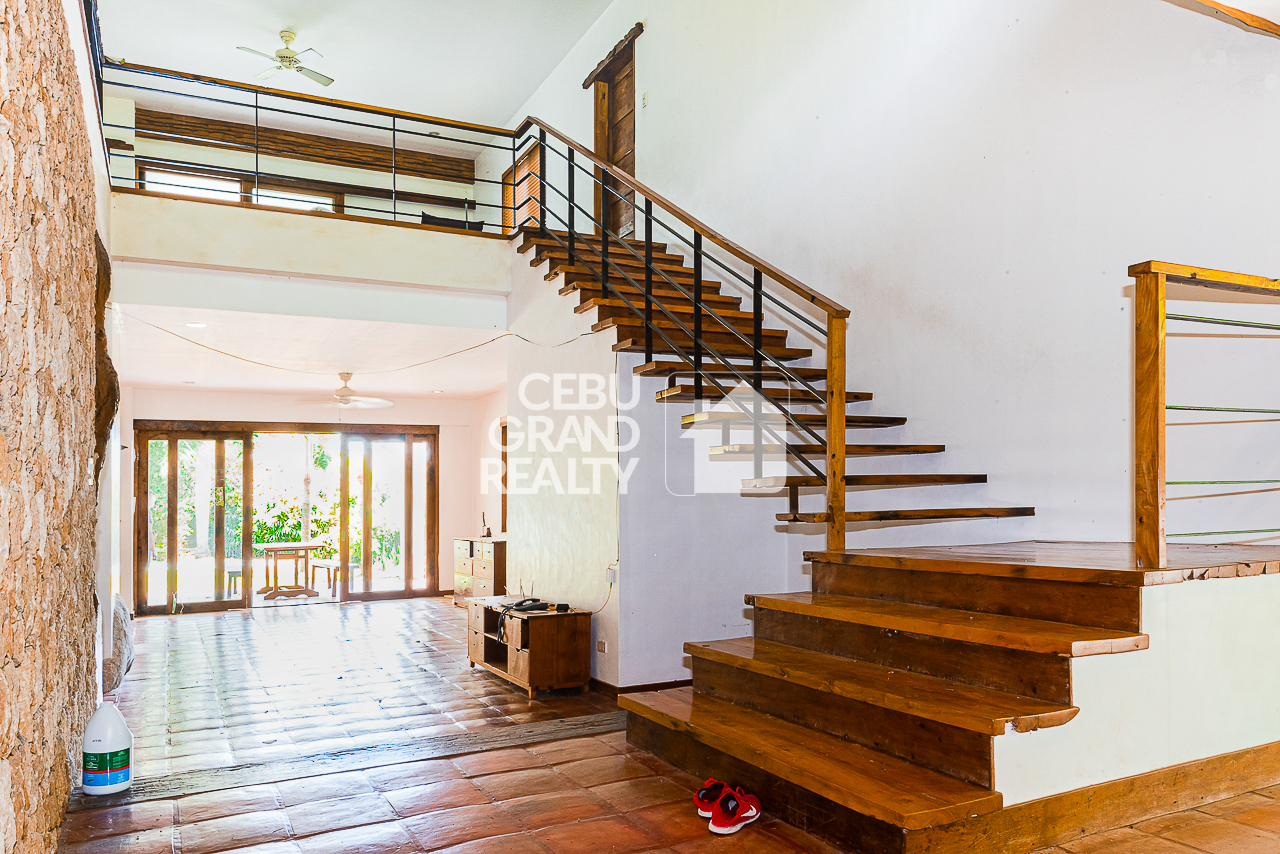 RHNT4 Spacious 5 Bedroom House for Rent in North Town Homes - Cebu Grand Realty (2)