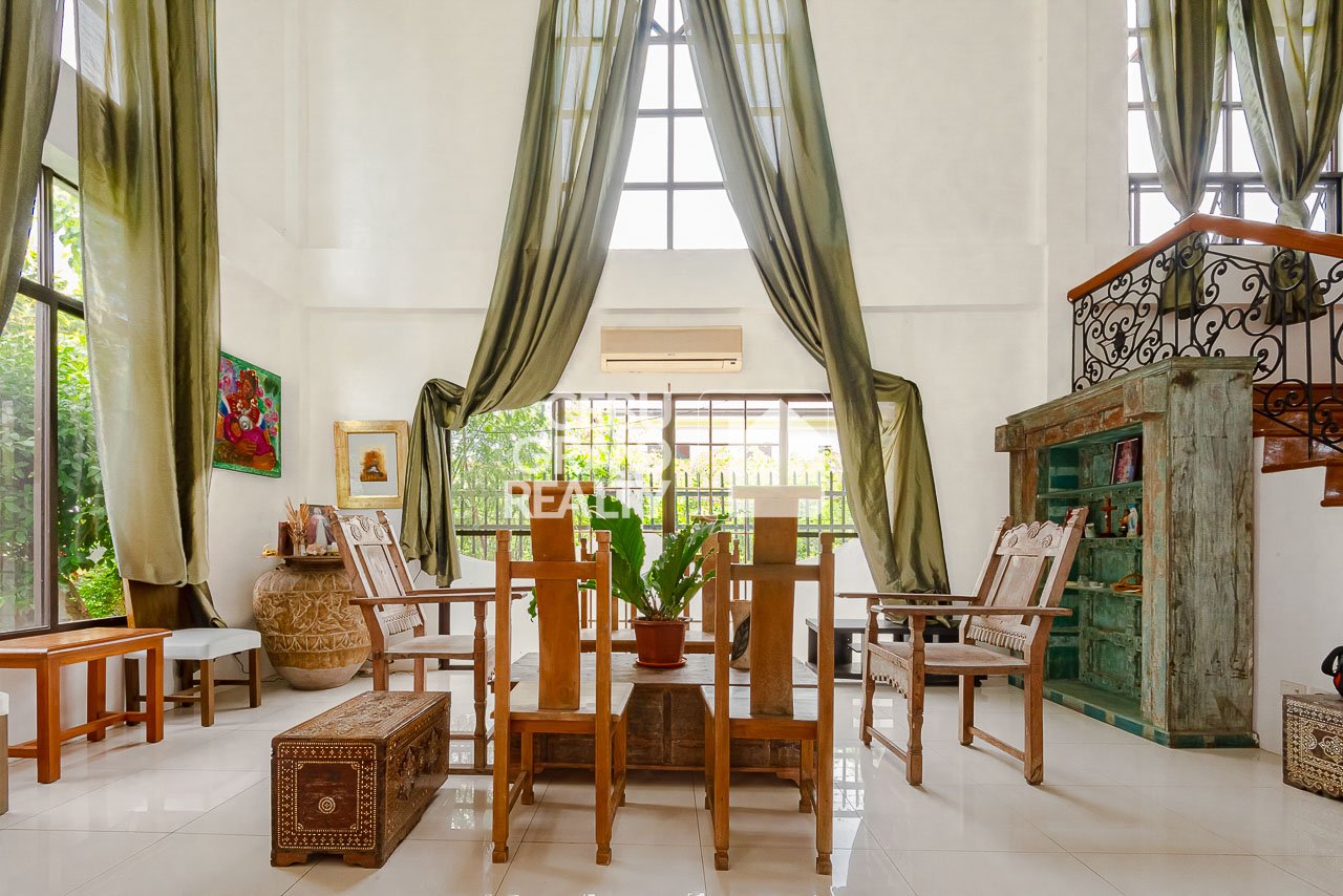 RHMWS2 Large 6 Bedroom House for Rent in Mactan - Cebu Grand Realty (1)