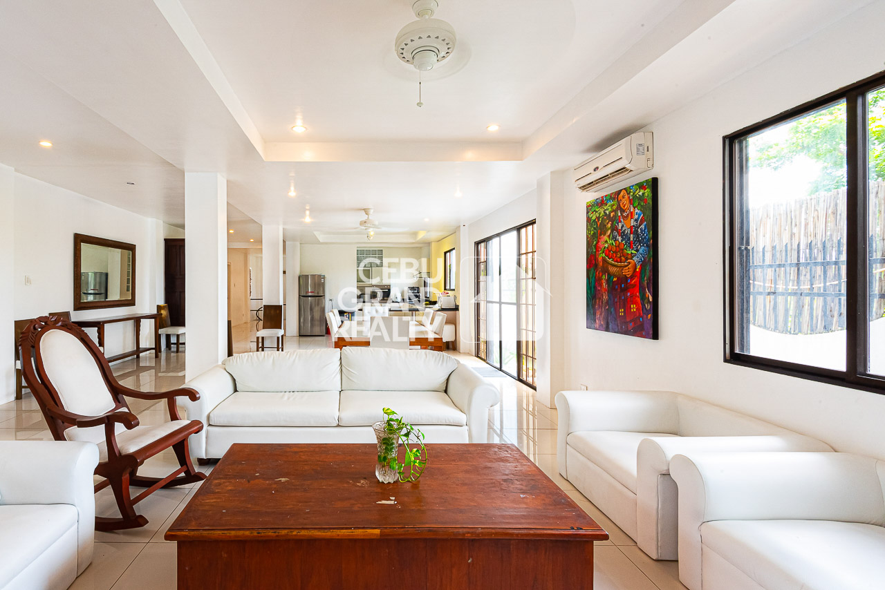 RHMWS2 Large 6 Bedroom House for Rent in Mactan - Cebu Grand Realty (3)