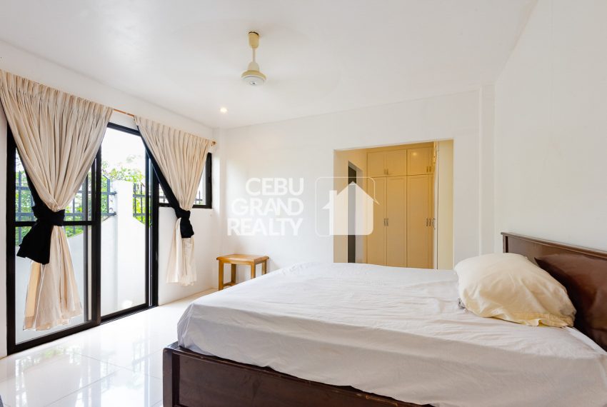 RHMWS2 Large 6 Bedroom House for Rent in Mactan - Cebu Grand Realty (6)