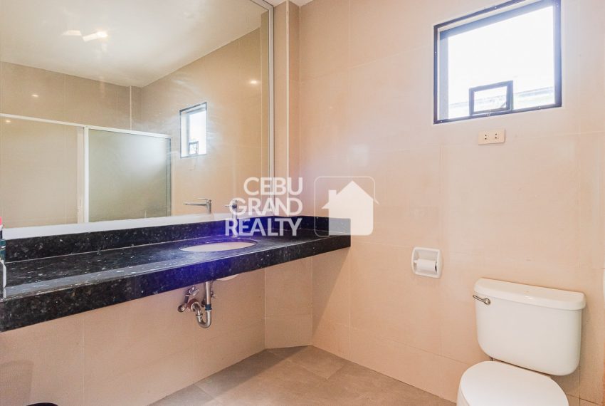 RHMWS2 Large 6 Bedroom House for Rent in Mactan - Cebu Grand Realty (7)