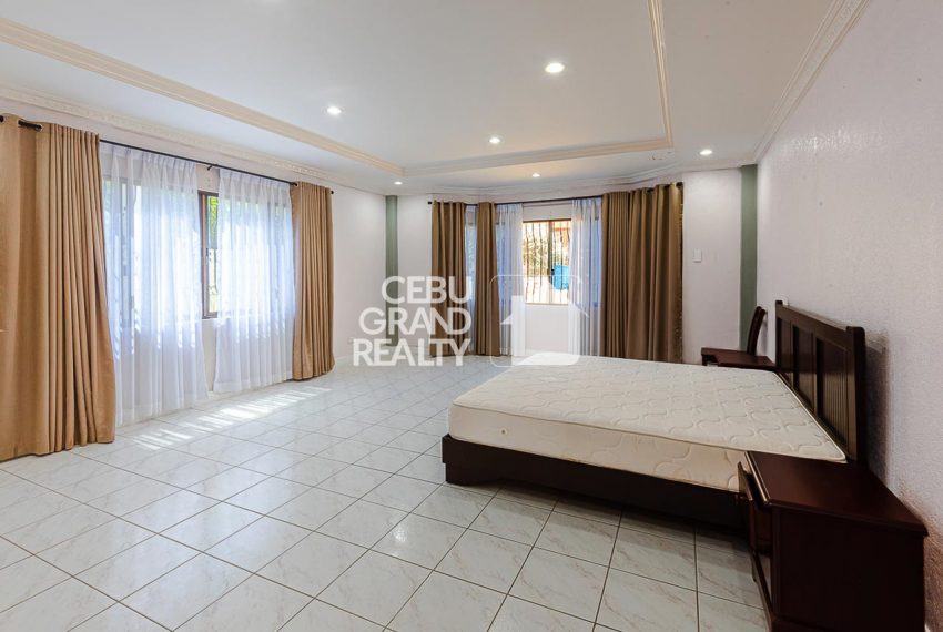 RHSUH5 Furnished 5 Bedroom House with Swimming Pool for Rent in Talamban - Cebu Grand Realty (11)
