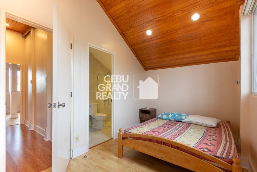 RHGR1 Furnished 4 Bedroom House for Rent in Mandaue CIty - Cebu Grand Realty (12)