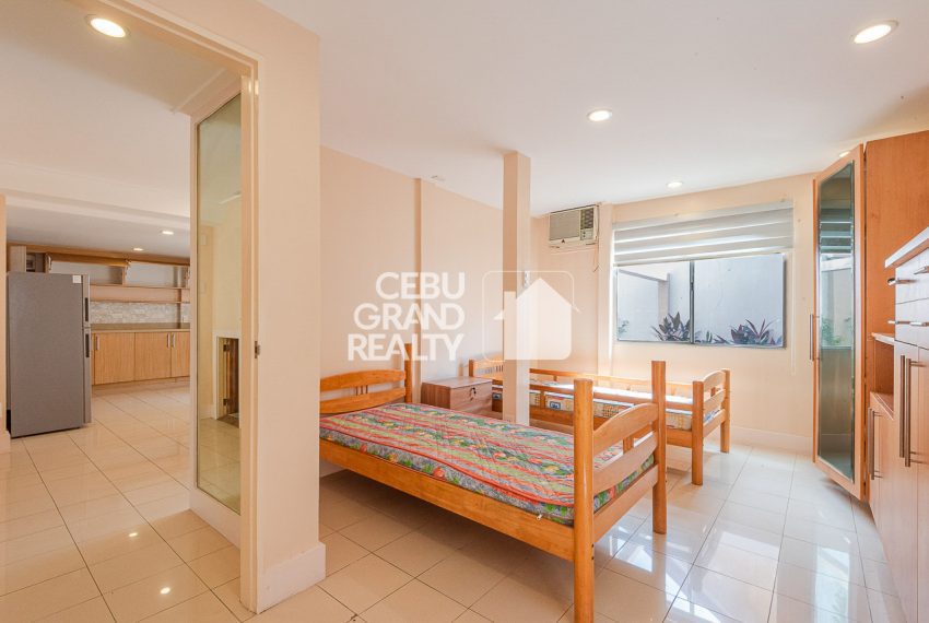 RHGR1 Furnished 4 Bedroom House for Rent in Mandaue CIty - Cebu Grand Realty (6)