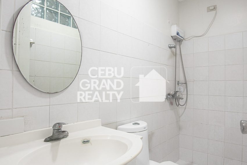 RHPT4 Semi-Furnished 3 Bedroom House for Rent in Banilad - Cebu Grand Realty (11)