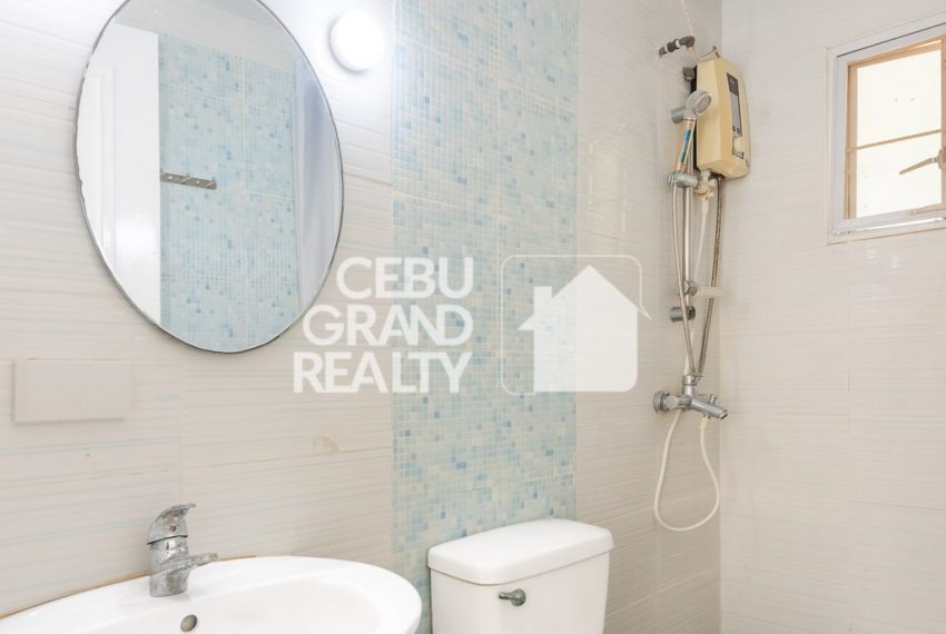 RHPT5 Semi-Furnished 3 Bedroom House for Rent in Banilad - Cebu Grand Realty (13)