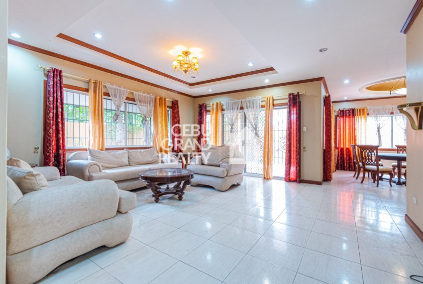 RHSN13 4 Bedroom House for Rent in Banilad - Cebu Grand Realty (1)