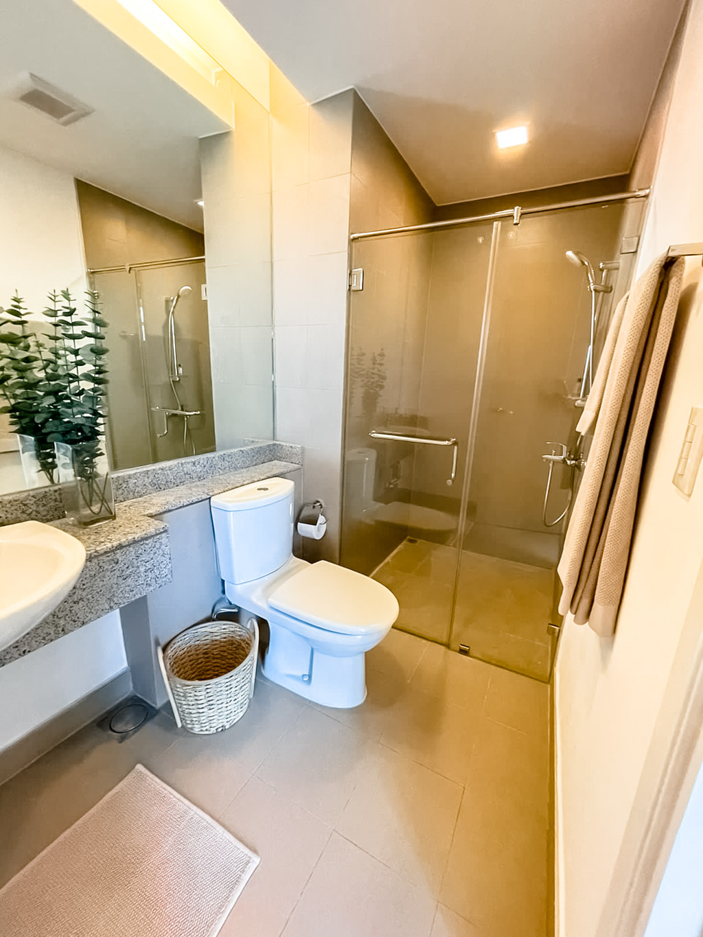 RCTS21 Furnished 2 Bedroom Condo for Rent in 1016 Residences - 12