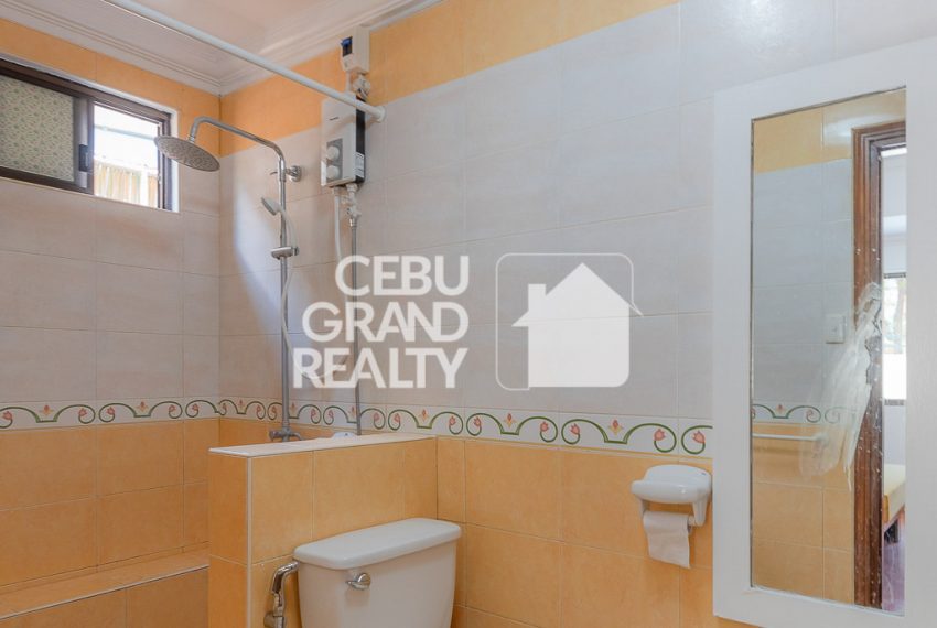 RHML53 Semi-Furnished 5 Bedroom House for Rent in Maria Luisa Park - Cebu Grand Realty (18)
