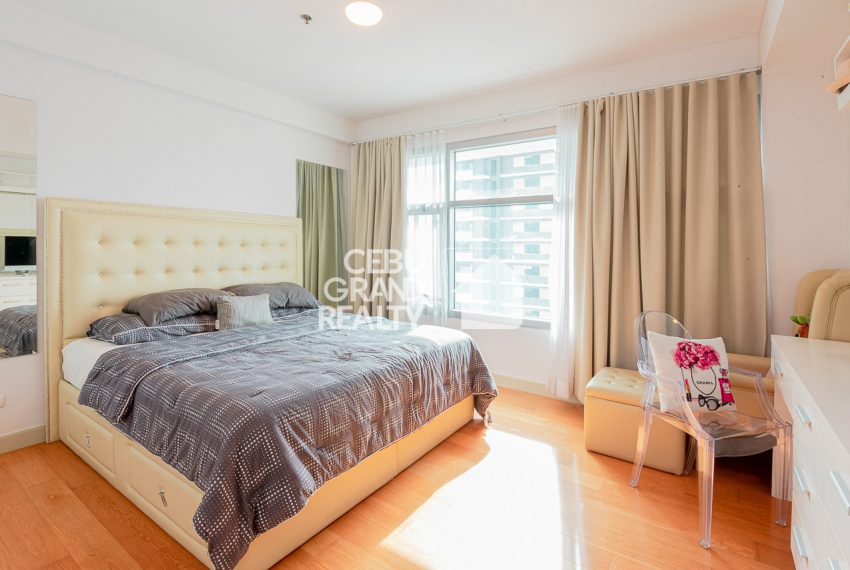 SRBPP23 - Furnised 1 Bedroom Condo for Sale in Park Point Residences - Cebu Grand Realty (6)