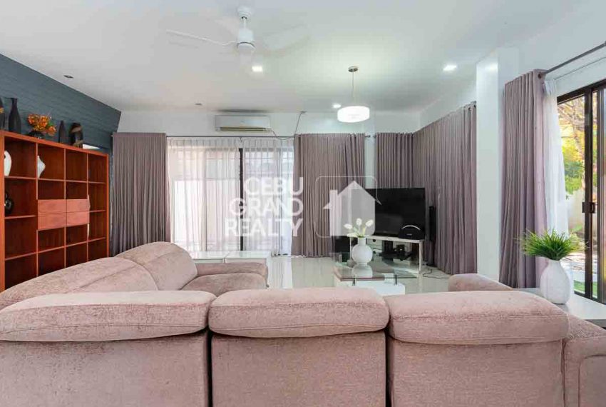 RHSTM5 Furnished 3 Bedroom House for Rent in St. Michael Village - Cebu Grand Realty (2)