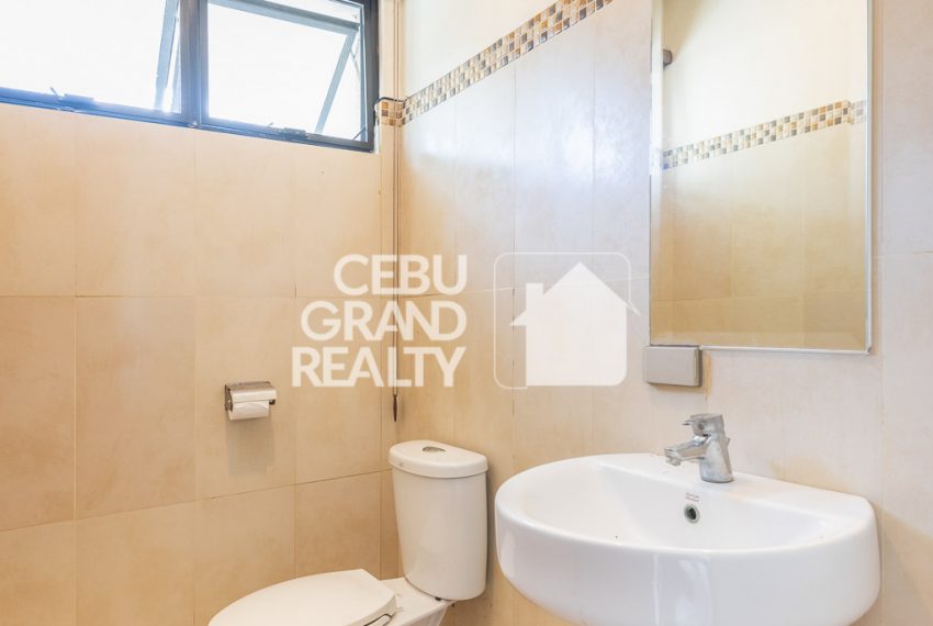 RHTTR2 Furnished 2 Bedroom Townhouse for Rent in Talamban - Cebu Grand Realty (14)