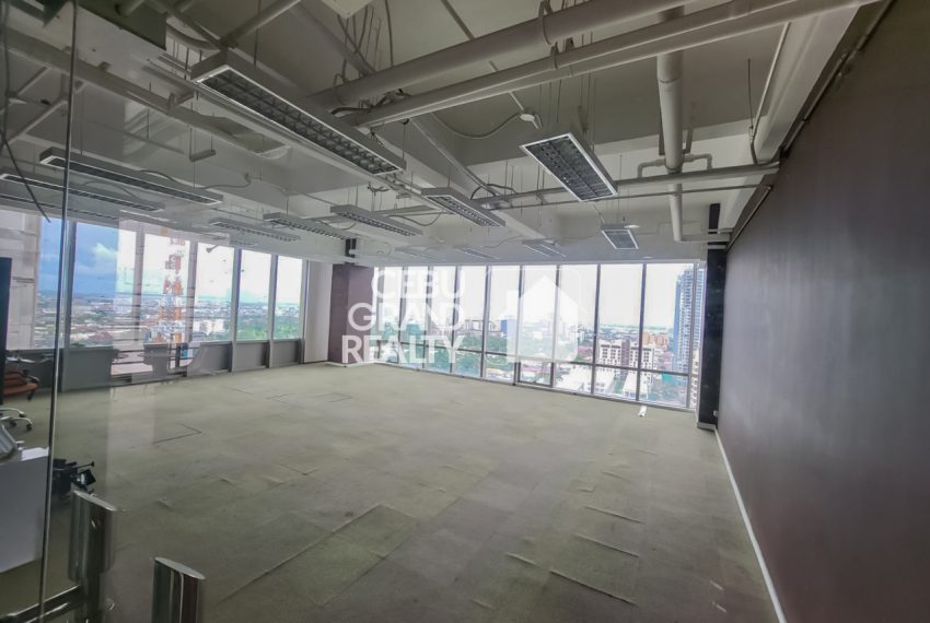 SC26 99 SqM Office Space for Sale in Cebu IT Park - Cebu Grand Realty (1)