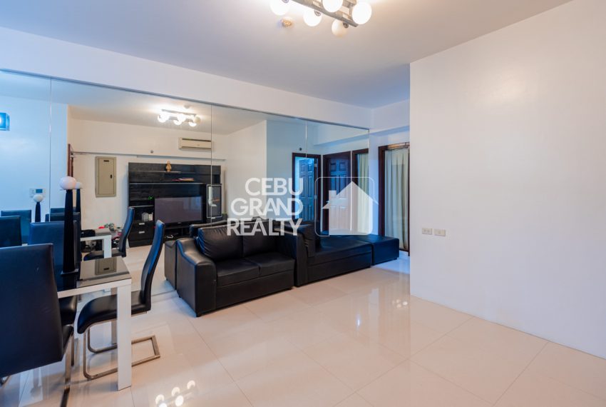 SRBAV7 Furnished 1 Bedroom Condo for Sale in Avalon Condominium - Cebu Grand Realty (1)