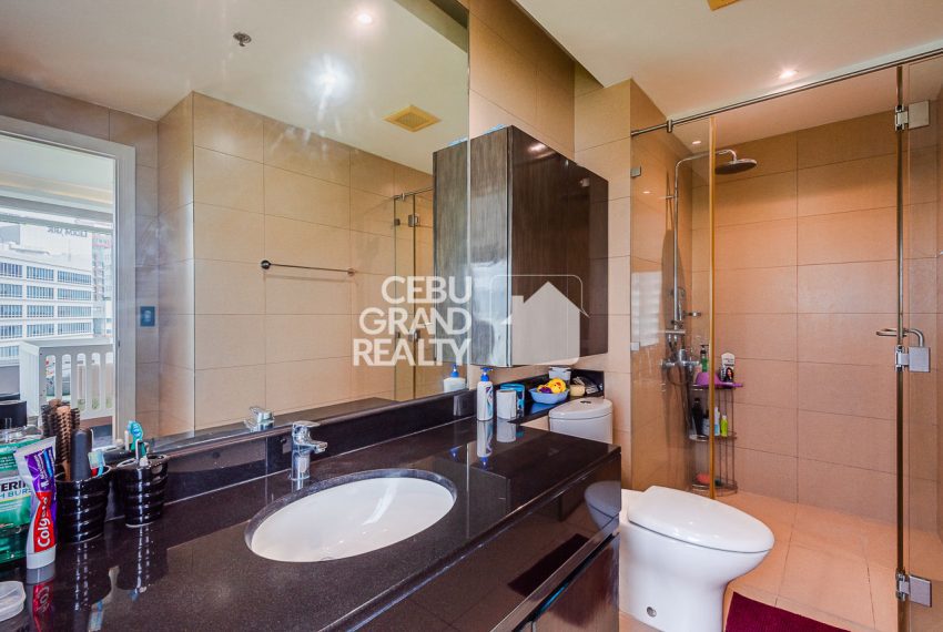 SRBTS18 Modern 3 Bedroom Condo for Sale in 1016 Residences - Cebu Grand Realty) (11)