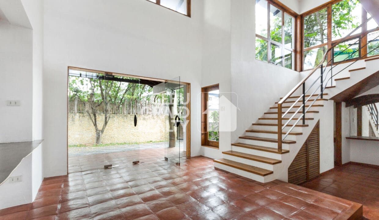 RHNT21 4 Bedroom House for Rent in North Town Homes - Cebu Grand Realty-9