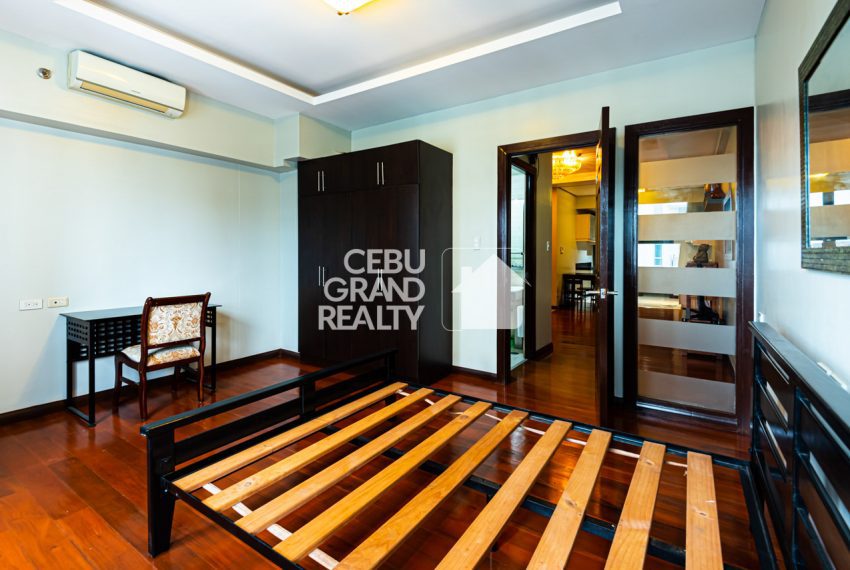 RCAV23 Furnished 1 Bedroom Condo for Rent in Avalon Condominium - Cebu Grand Realty (6)