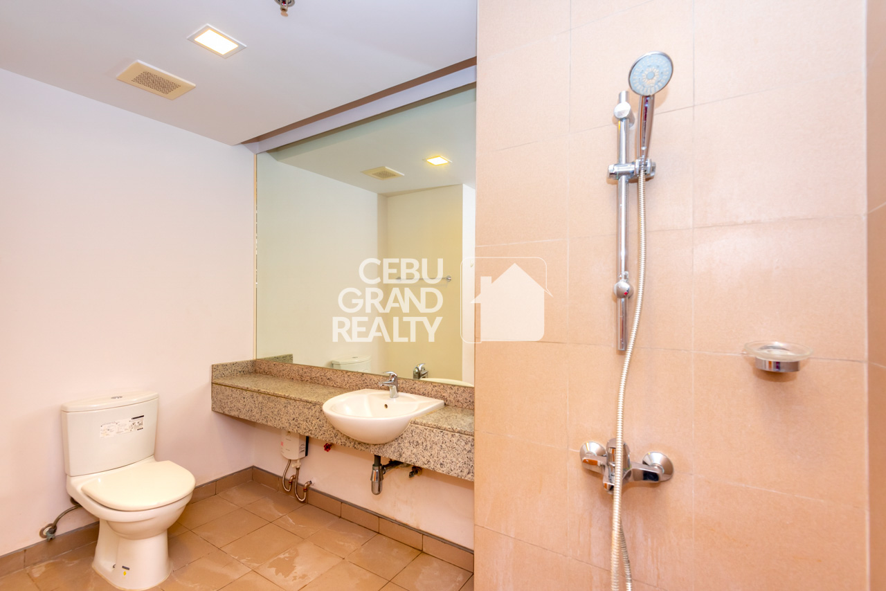 RCTS20 3 Bedroom Condo for Rent in 1016 Residences Cebu Business Park - Cebu Grand Realty (12)