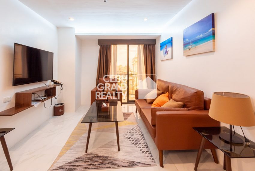 RCEEA4 2 Bedroom Condo for Rent near IT Park - Cebu Grand Realty (2)