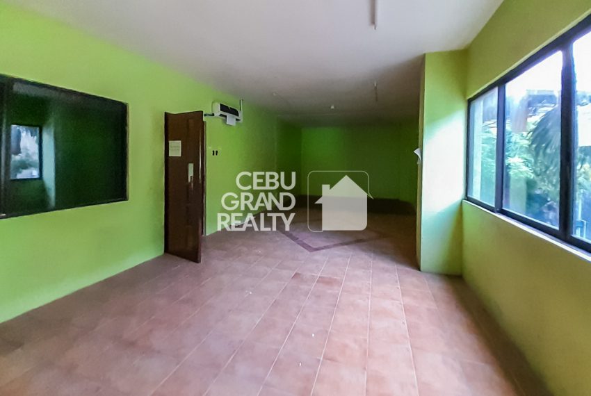 RCPOP6 303 SqM Ground Floor Office Space for Rent in Banilad - Cebu Grand Realty (1)
